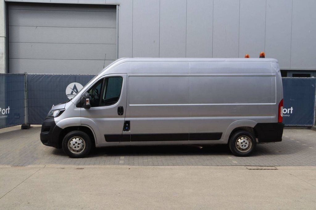Peugeot Boxer Diesel Van 164hp 2020