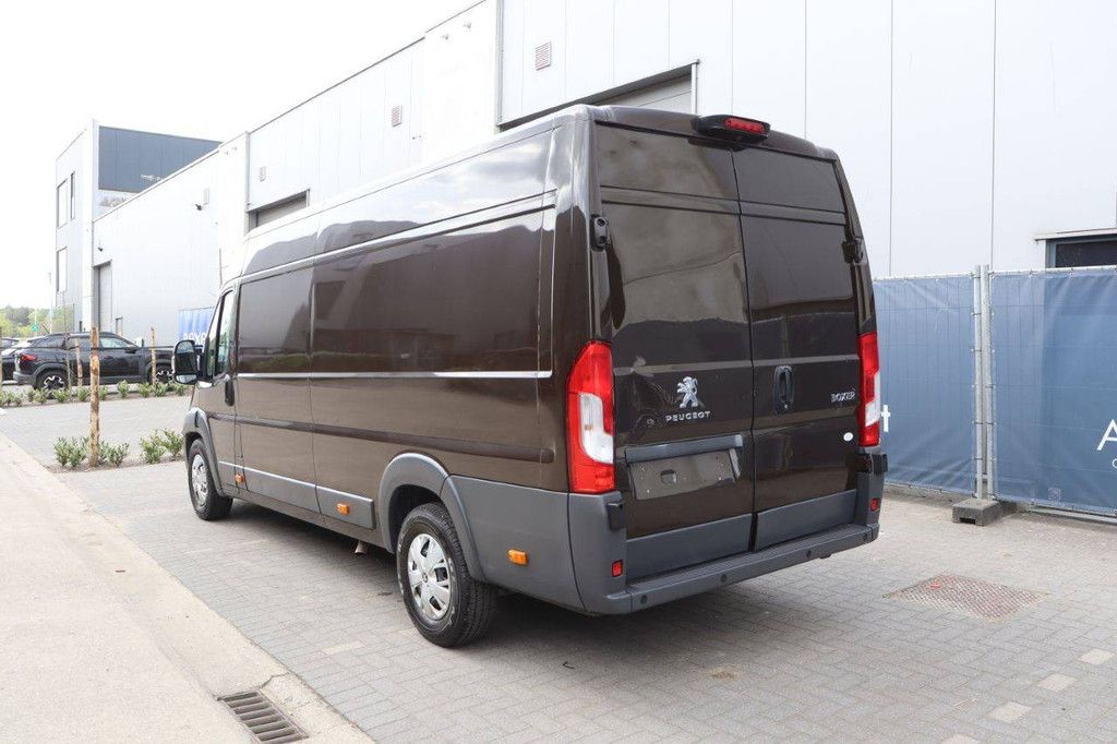 Peugeot Boxer Diesel Van 130 PS 2016