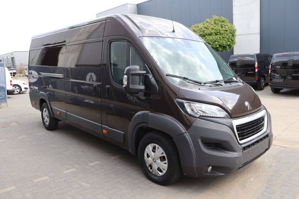 Peugeot Boxer Diesel Van 130 PS 2016