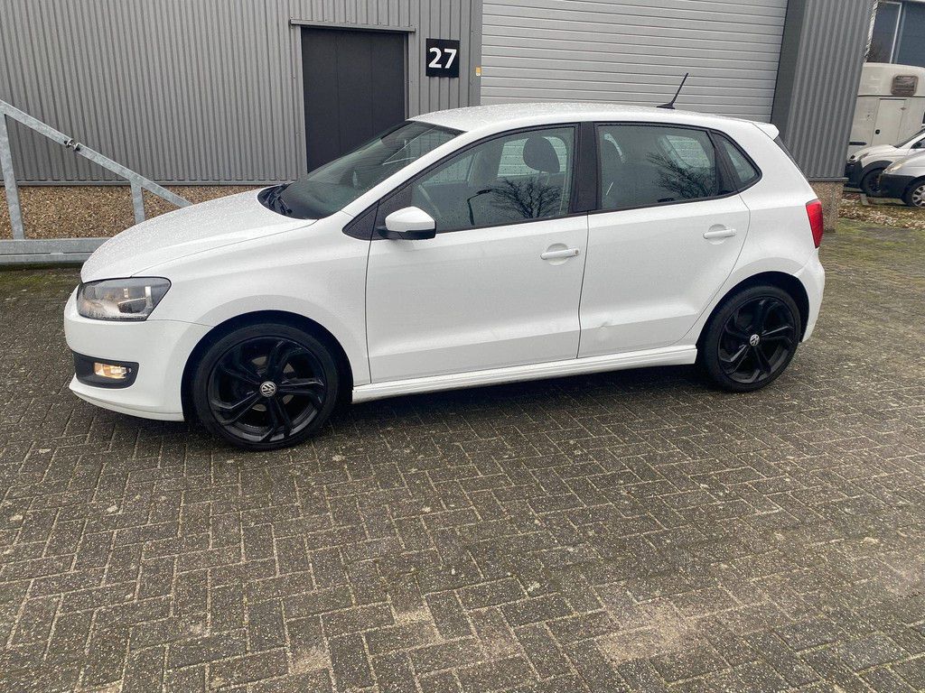 Passenger car Volkswagen Polo Bluemotion Diesel 75hp 2015 (Margin)