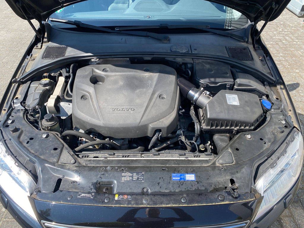 Pkw Volvo V70 2.0 Diesel 180 PS 2016