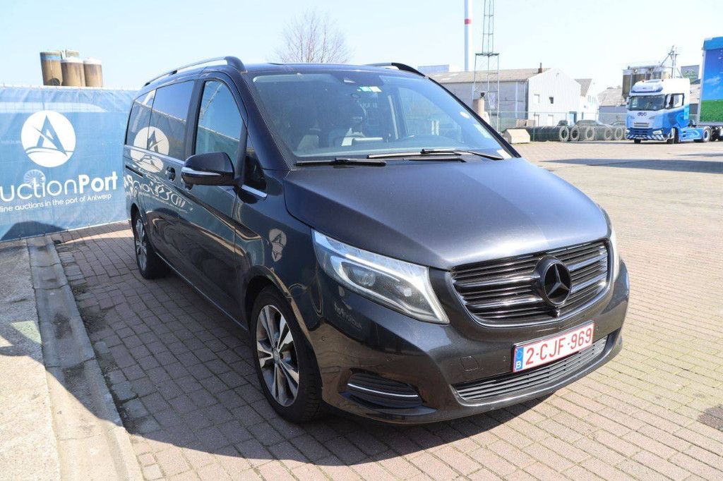 Personenauto Mercedes-Benz V-klasse 250 AVANTGARDE Diesel 2014