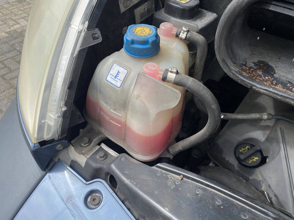 Tipper Pick-Up Van Citroën Jumper Diesel 101hp 2009 with Hook Lift (Margin)