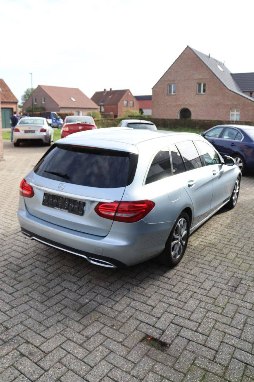 Passenger car Mercedes-Benz C 200 d Diesel 136 hp 2016