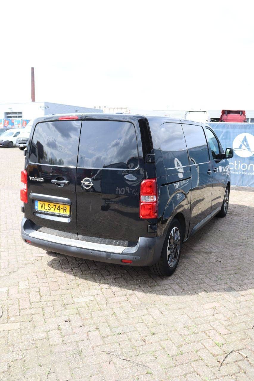 Opel Vivaro Diesel Van 123hp 2021