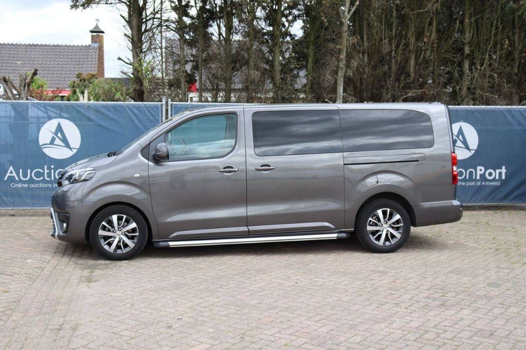 Toyota Proace Diesel Van 177hp 2019