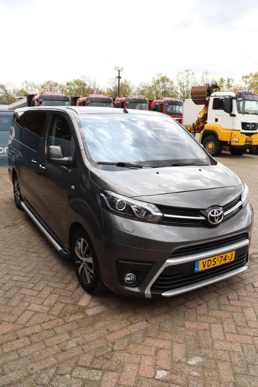 Toyota Proace Diesel Van 177hp 2019