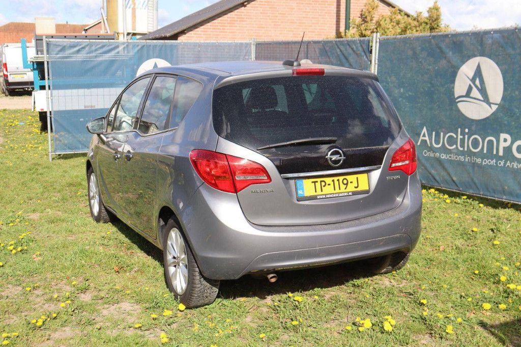 Personenauto Opel Meriva Benzine 120pk 2015