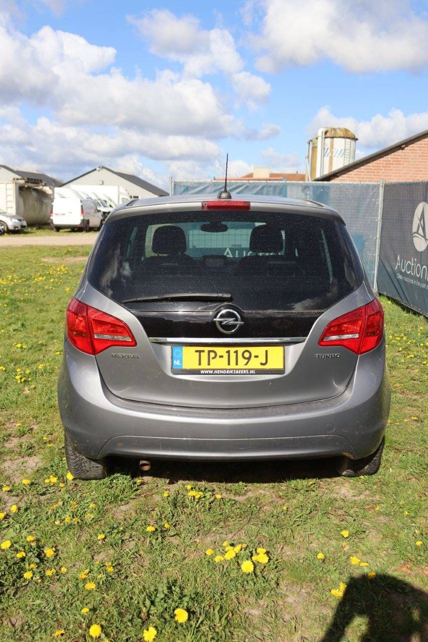 Personenauto Opel Meriva Benzine 120pk 2015