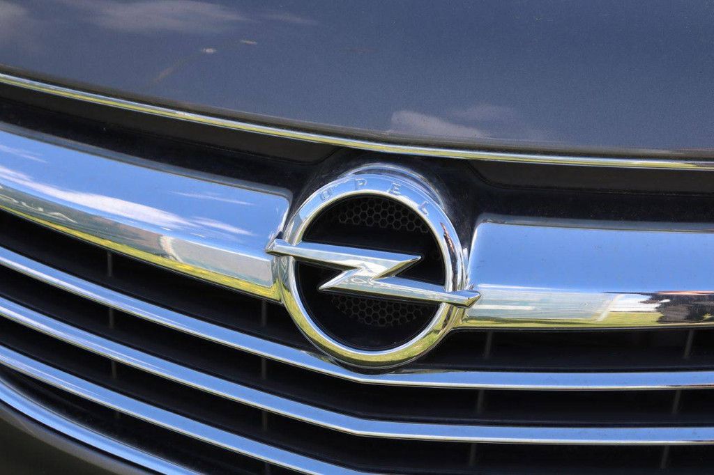 Personenauto Opel Meriva Benzine 120pk 2015