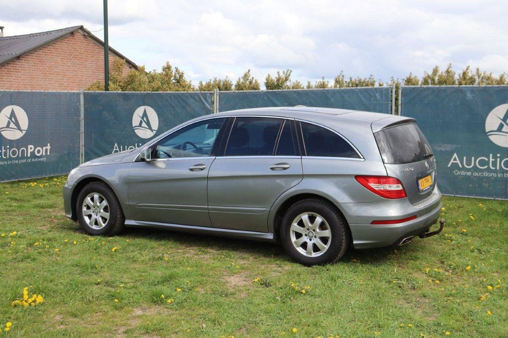 Pkw Mercedes-Benz R 350 CDI 4MATIC Diesel 266 PS 2012