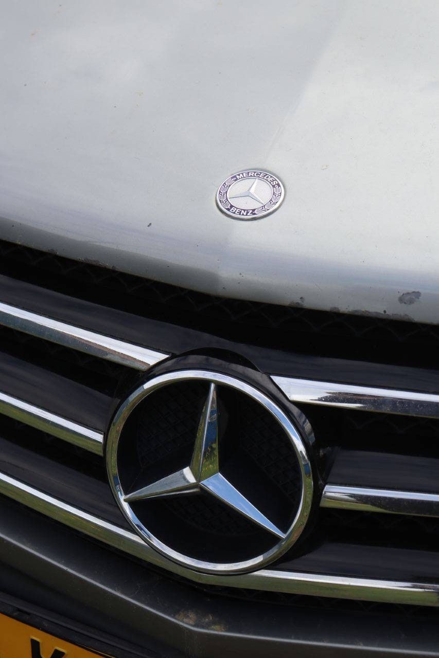 Pkw Mercedes-Benz R 350 CDI 4MATIC Diesel 266 PS 2012