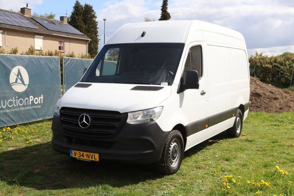 Mercedes-Benz Sprinter Diesel Van 150hp 2023