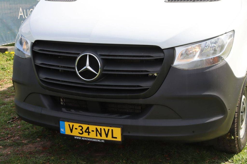 Mercedes-Benz Sprinter Diesel Van 150hp 2023