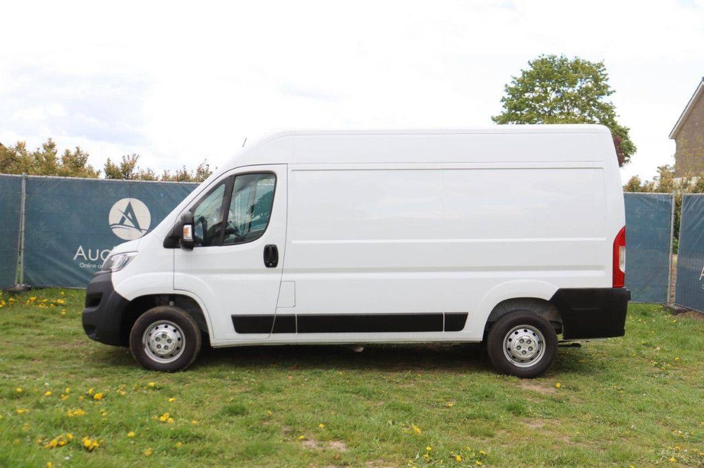 Opel Movano Diesel 140 PS Van 2022