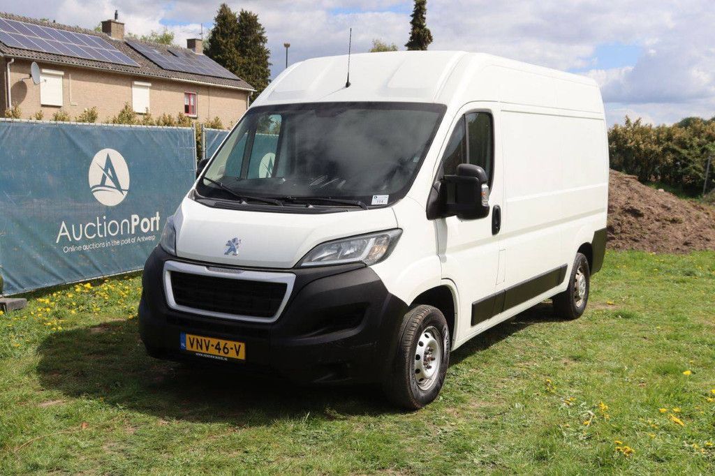 Peugeot Boxer Diesel Van 131 PS 2018