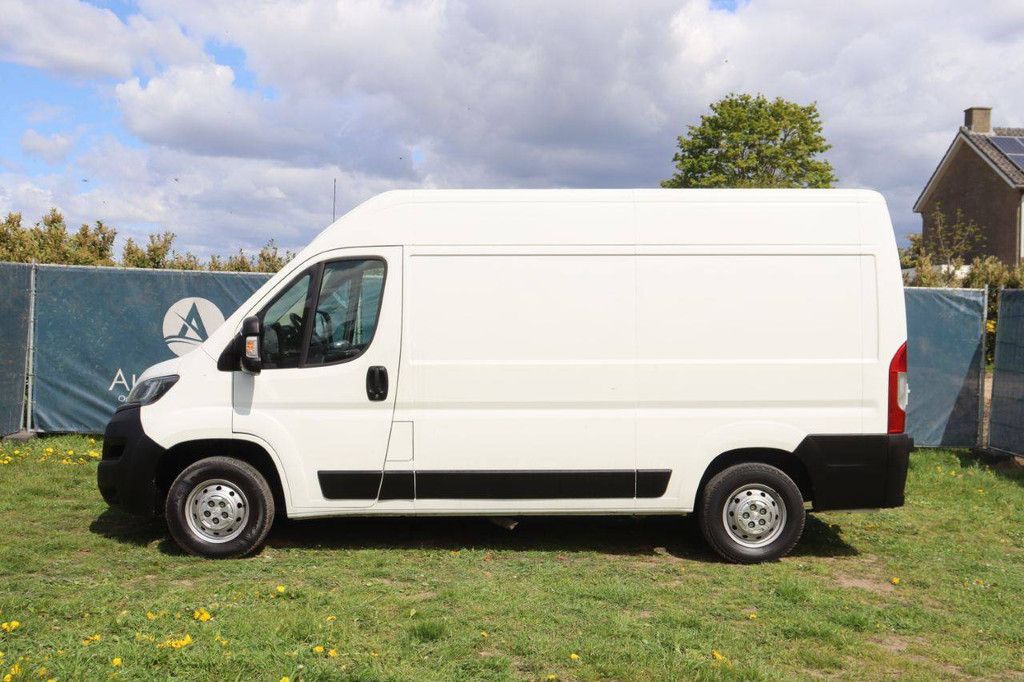 Peugeot Boxer Diesel Van 131hp 2018