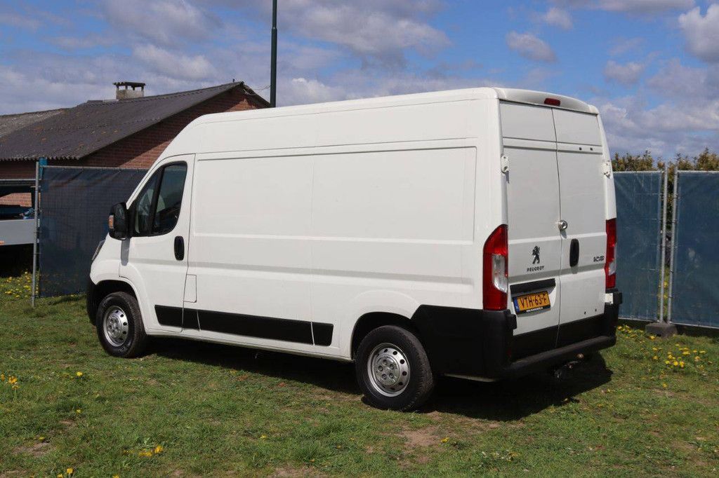 Peugeot Boxer Diesel Van 131hp 2018