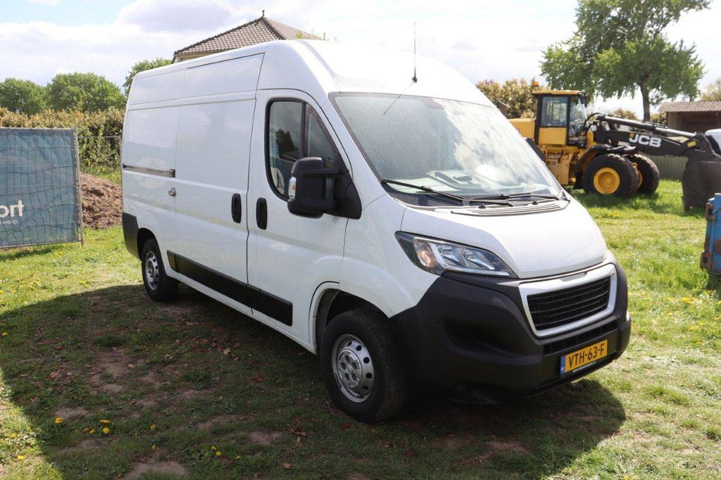 Peugeot Boxer Diesel Van 131hp 2018