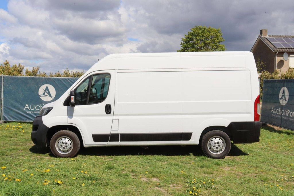 Peugeot Boxer Diesel 120 PS Van 2021