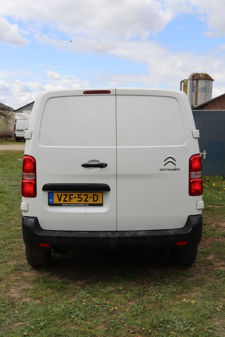Citroën Jumpy Diesel Van 123hp 2021