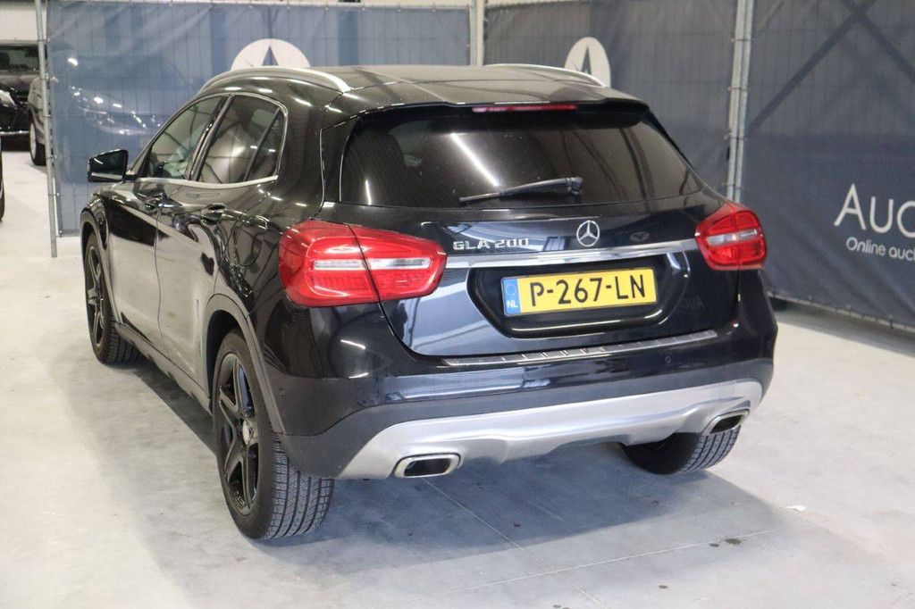 SUV Mercedes-Benz GLA 200 Edition 1 Petrol 157hp 2014 (Margin)