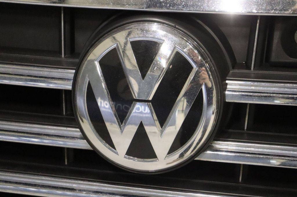 SUV Volkswagen Touareg 3.0 TDI Diesel 286hp 2019 (Margin)