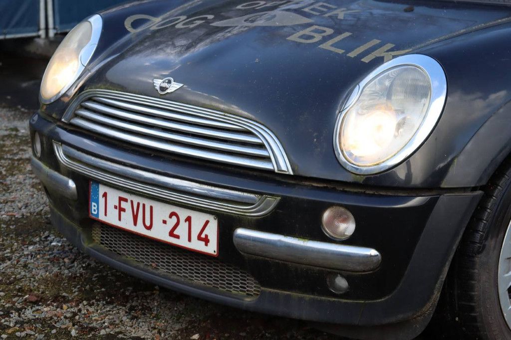 Passenger car MINI Cooper Petrol 115hp 2003