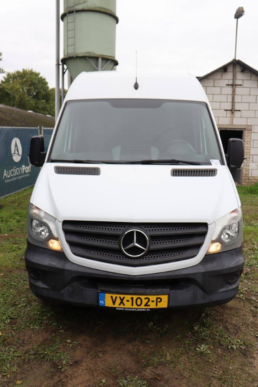 Mercedes-Benz Sprinter 210 CDI Diesel 95 PS Van 2016