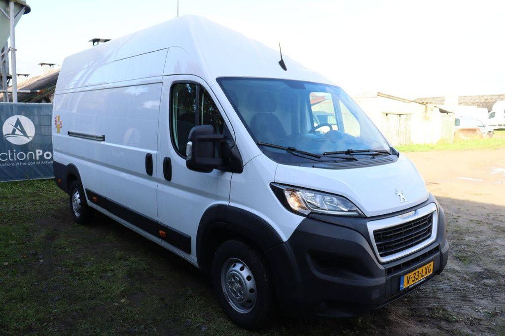 Peugeot BOXER Diesel 165 PS Van 2021