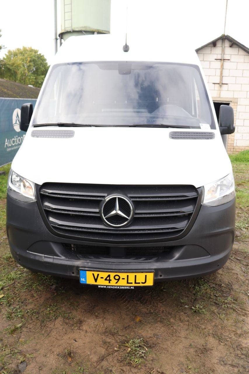 Mercedes-Benz Sprinter Diesel Van 150hp 2022