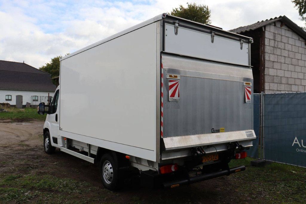 Box truck Truck Peugeot BOXER Diesel 165hp 2021