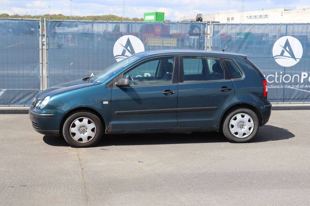 Passenger car Volkswagen Polo Petrol 65hp 2004 (Margin)
