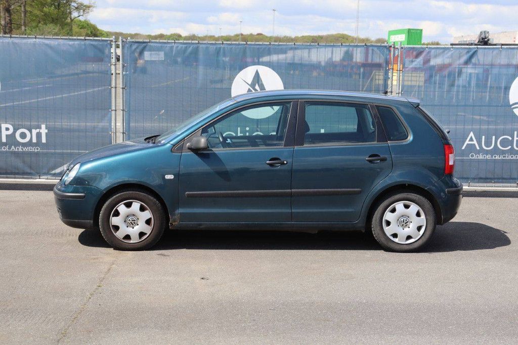 Passenger car Volkswagen Polo Petrol 65hp 2004 (Margin)