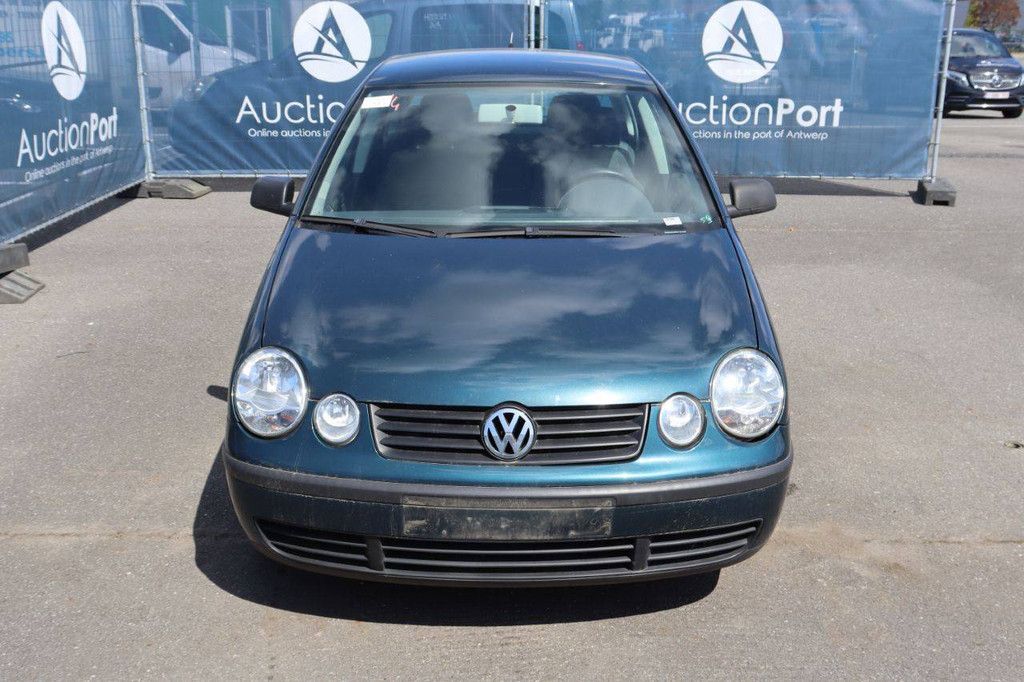 Passenger car Volkswagen Polo Petrol 65hp 2004 (Margin)
