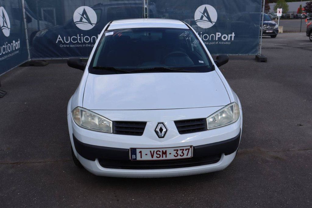 Passenger car Renault Mégane Petrol 98hp 2005 (Margin)