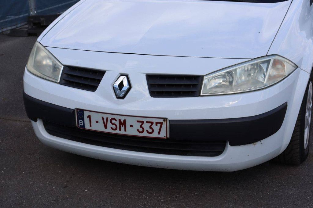 Passenger car Renault Mégane Petrol 98hp 2005 (Margin)