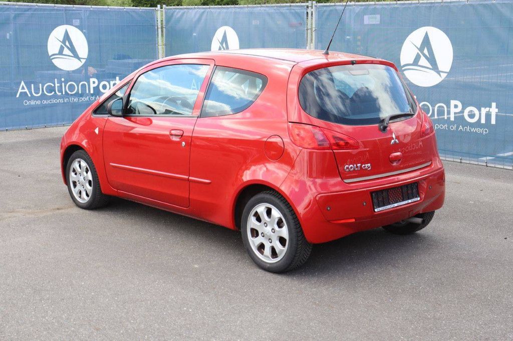 Mitsubishi Colt Benziner 75 PS Pkw 2006 (Margin)
