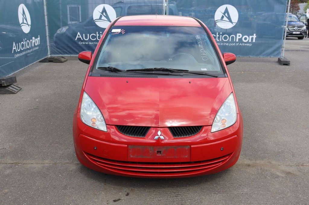 Mitsubishi Colt Benziner 75 PS Pkw 2006 (Margin)