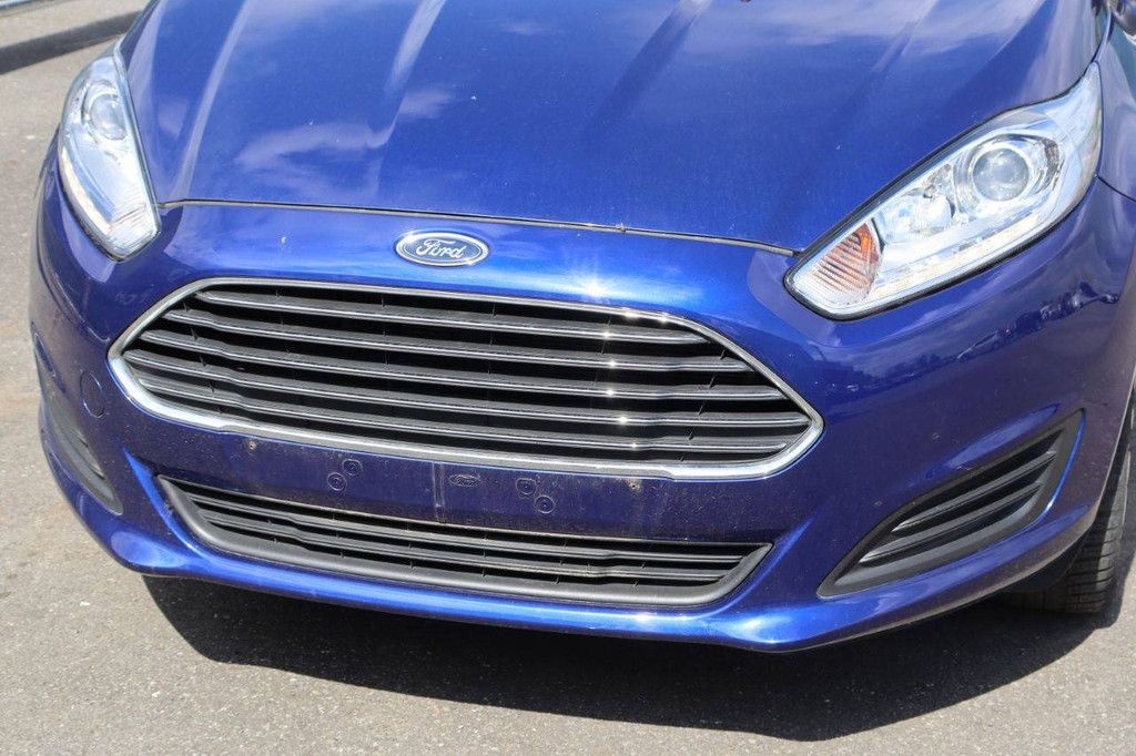 Pkw Ford Fiesta Benzin 65 PS 2015 (Marge)