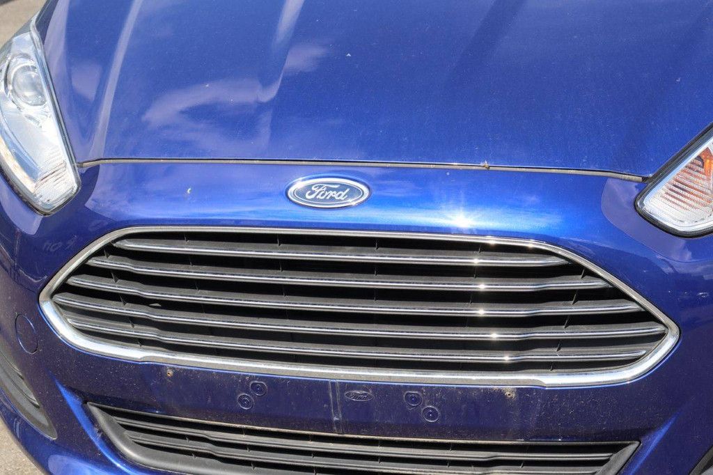 Pkw Ford Fiesta Benzin 65 PS 2015 (Marge)