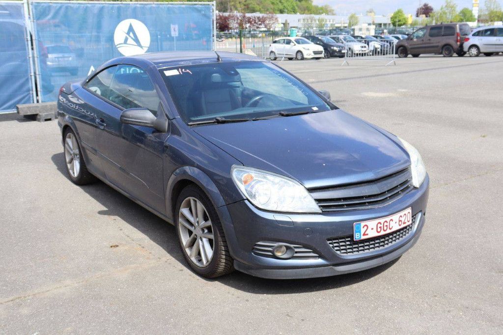 Opel Astra Cabriolet, Benzin, 90 PS, Baujahr 2007 (Margin)