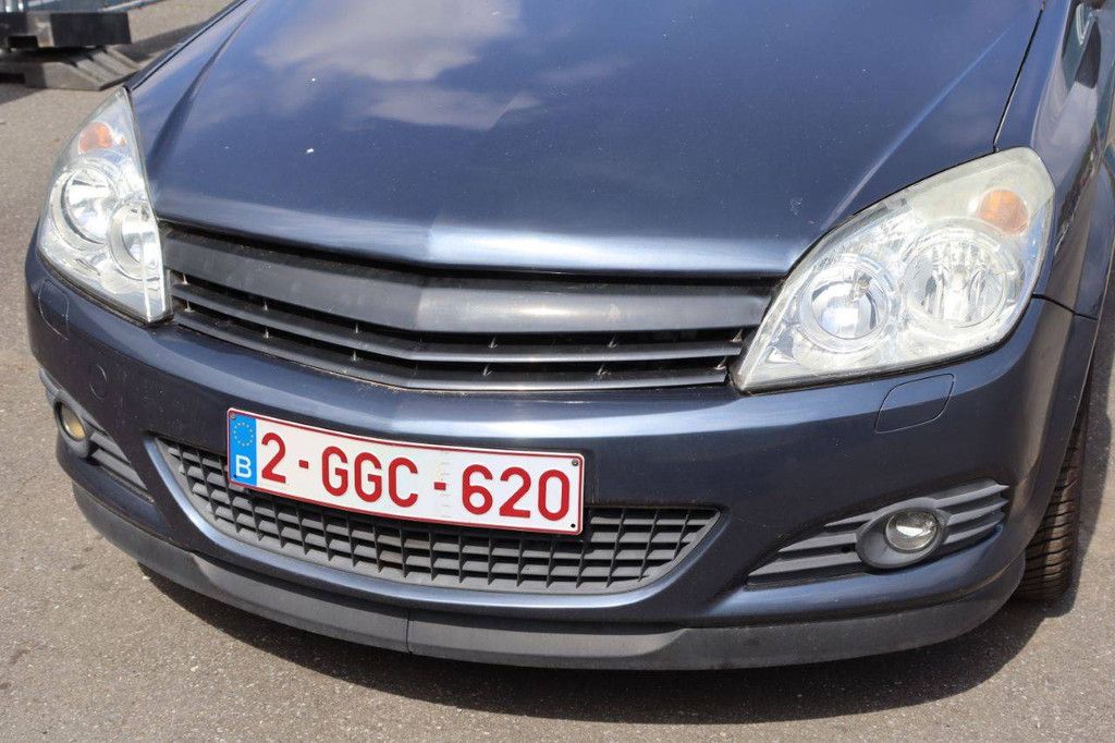 Opel Astra Cabriolet, Benzin, 90 PS, Baujahr 2007 (Margin)