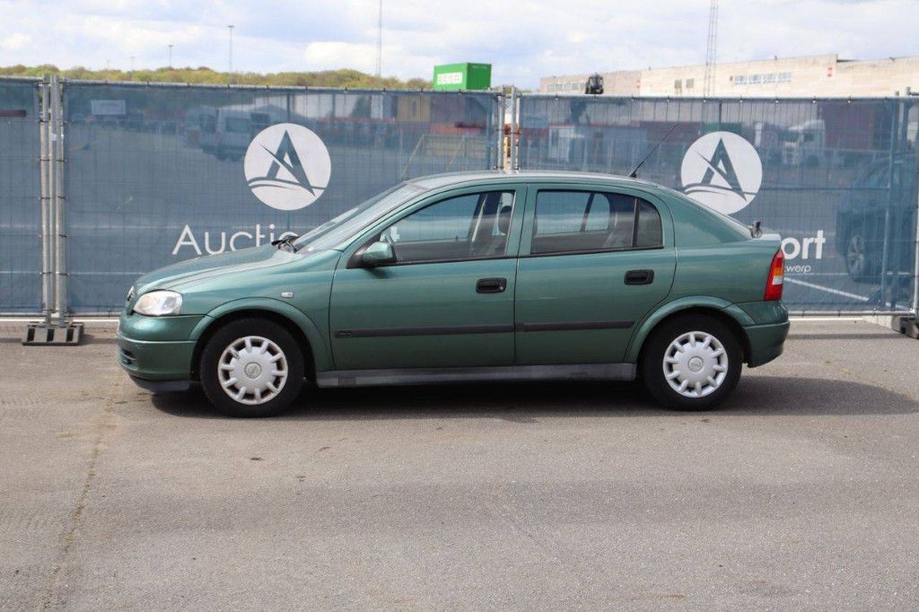 Passenger car Opel Astra Petrol 90hp 1998 (Margin)