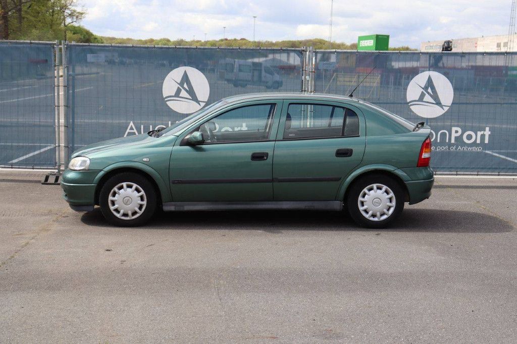 Passenger car Opel Astra Petrol 90hp 1998 (Margin)