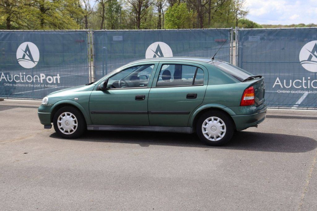 Passenger car Opel Astra Petrol 90hp 1998 (Margin)