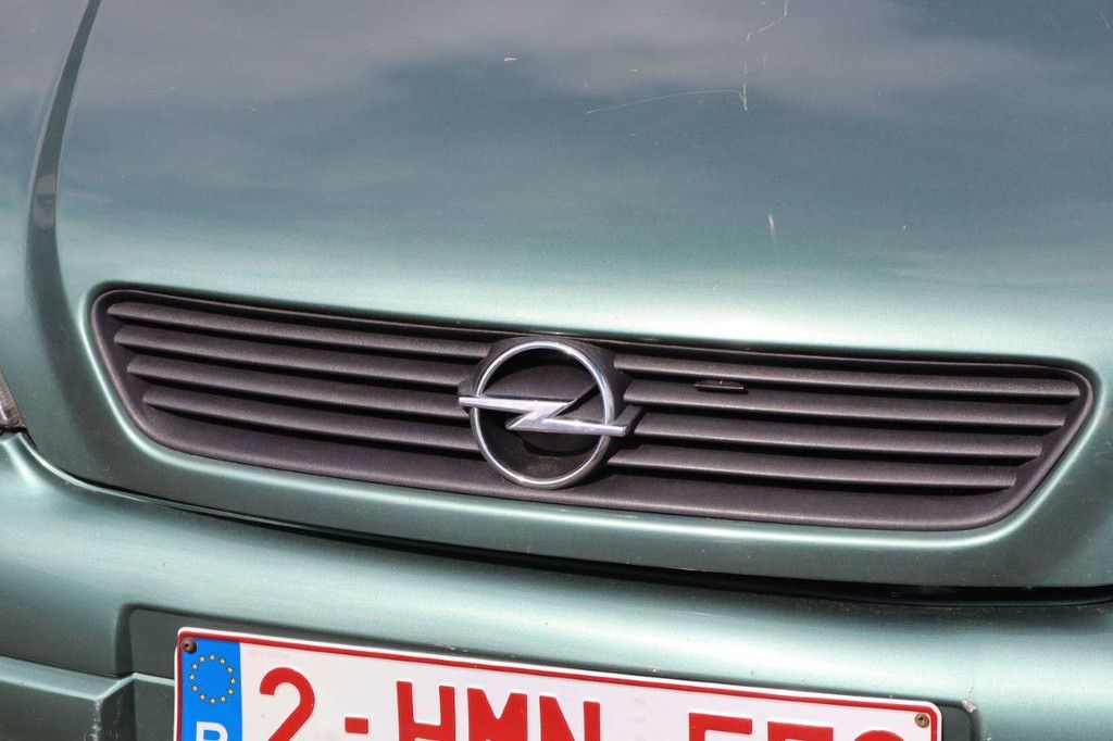 Passenger car Opel Astra Petrol 90hp 1998 (Margin)