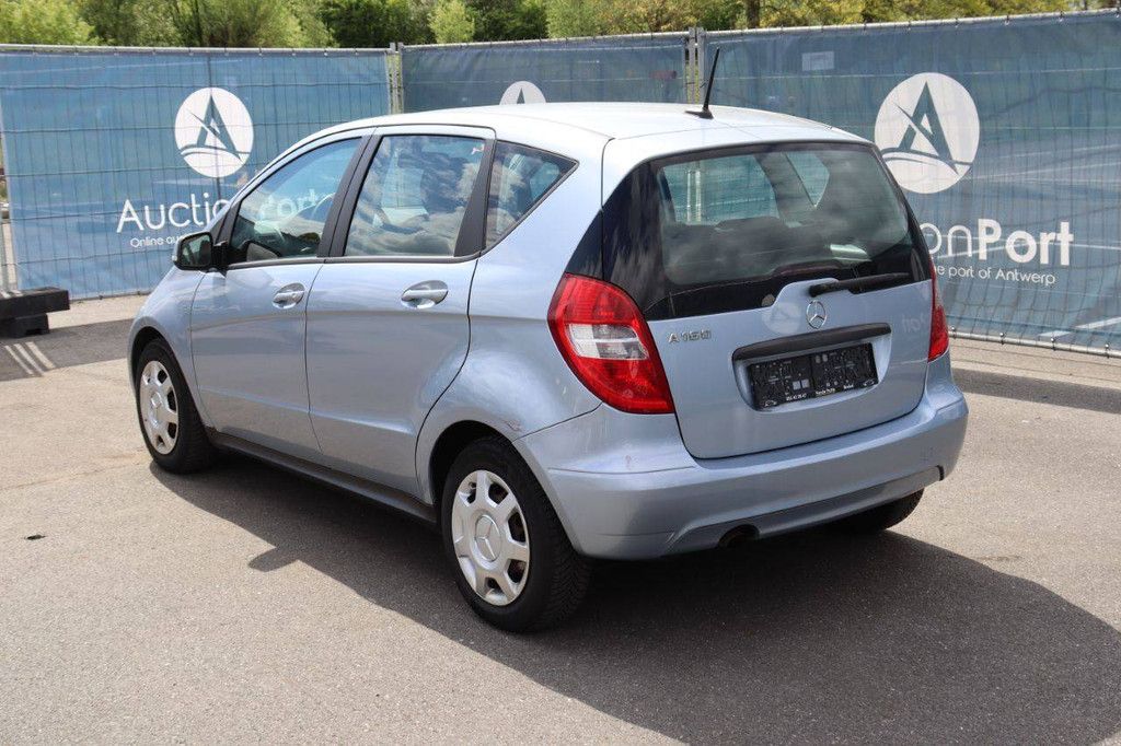 Pkw Mercedes-Benz A-Klasse Benzin 95 PS 2010 (Margin)
