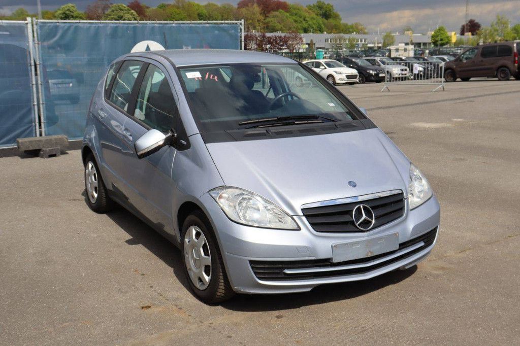 Pkw Mercedes-Benz A-Klasse Benzin 95 PS 2010 (Margin)