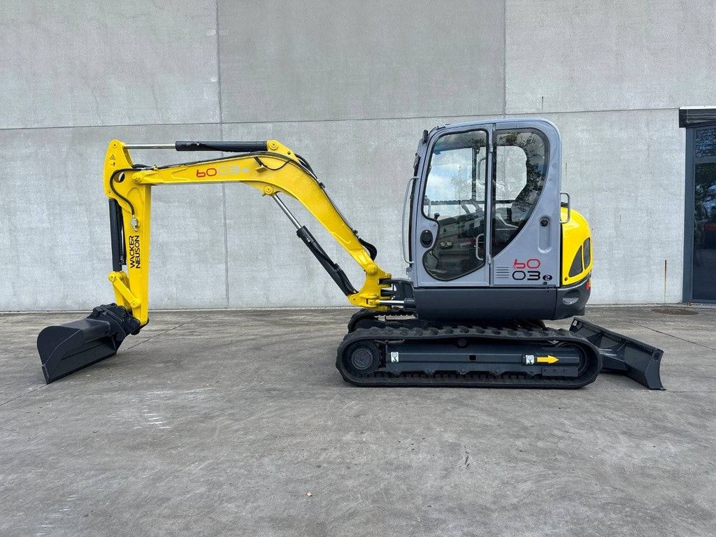 Midi excavator Wacker Neuson 6003 Diesel 2017
